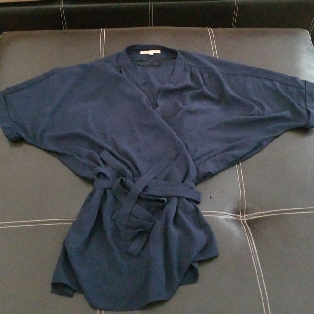 Gibson Latimer Navy blue wrap top